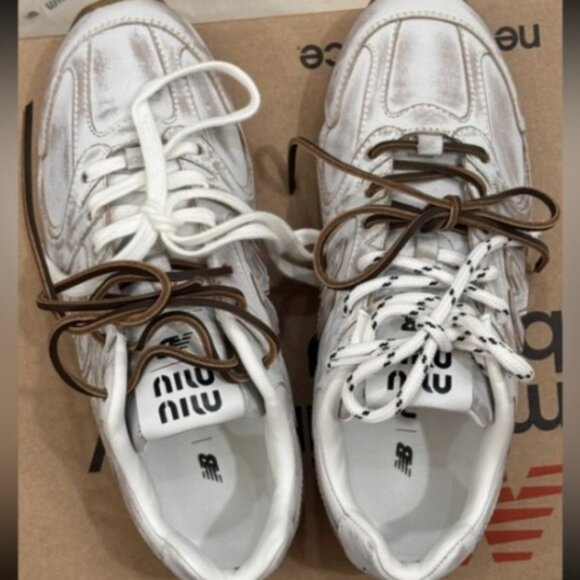 Miu Miu x NB White Fashion Footwear - Picture 3 of 7